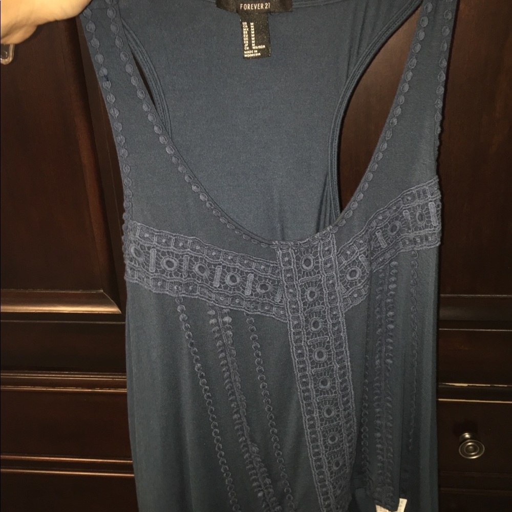 Forever 21 tank